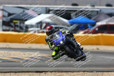 media/Apr-09-2022-SoCal Trackdays (Sat) [[c9e19a26ab]]/Turn 2 (1140am)/